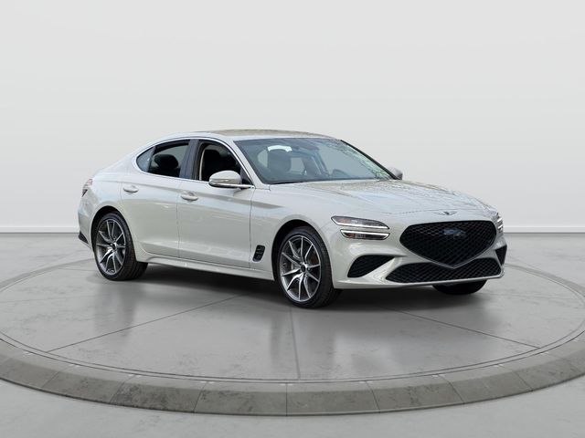 2025 Genesis G70 2.5T Standard's photo