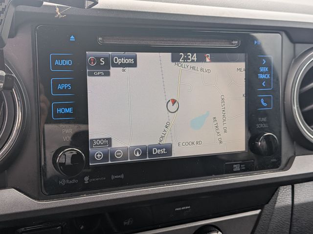2018 Toyota Tacoma - Image 24