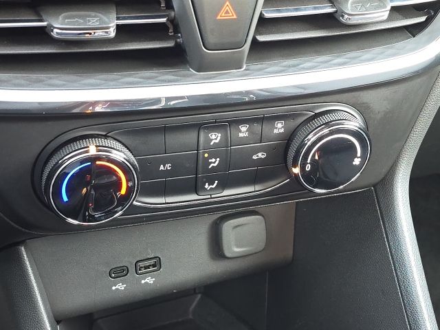 2024 Buick Encore GX Preferred:C02583