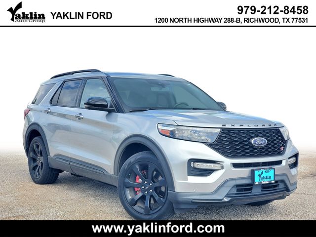 Silver Metallic 2023 Ford Explorer SUV / Crossover All-Wheel Drive Automatic