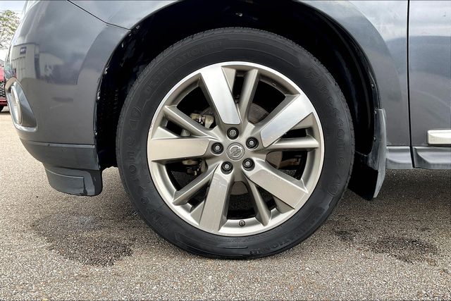 Used 2014 Nissan Pathfinder For Sale in OLIVE BRANCH, MS