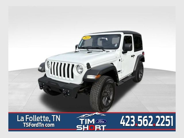 Bright White Clearcoat 2022 Jeep Wrangler SUV / Crossover Four-Wheel Drive 6-Speed Manual