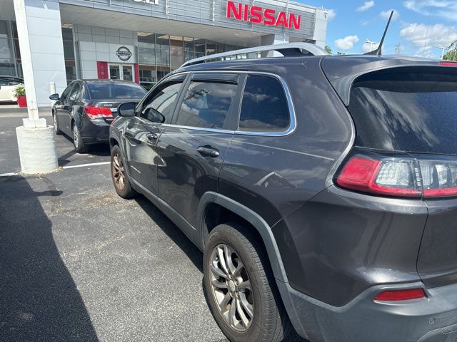 2019 Granite Crystal Metallic Clearcoat Jeep Cherokee Latitude Plus FWD SUV