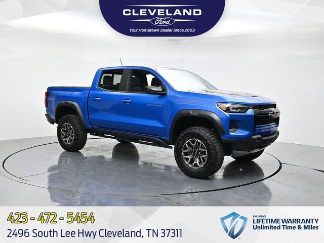 Glacier Blue Metallic 2024 Chevrolet Colorado ZR2 Crew Cab 4WD Pickup Truck Four-Wheel Drive 8-Speed Automatic