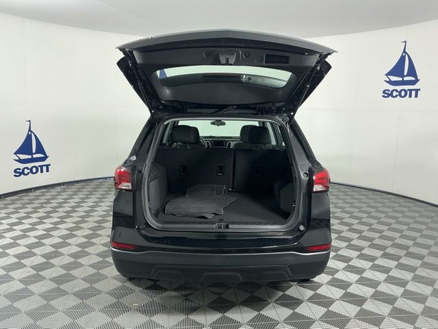 used 2023 Chevrolet Equinox car, priced at $20,000