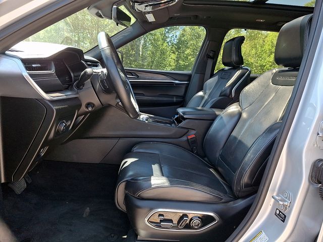 JeepGrand Cherokee L13