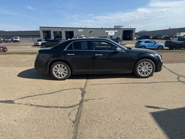 2013 Phantom Black Tri-Coat Pearl Chrysler 300 C AWD Sedan