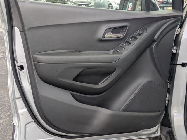 Used 2020 Chevrolet Trax LS 4D Sport Utility