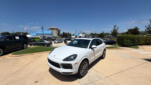 2022 Porsche Cayenne Platinum Edition AWD