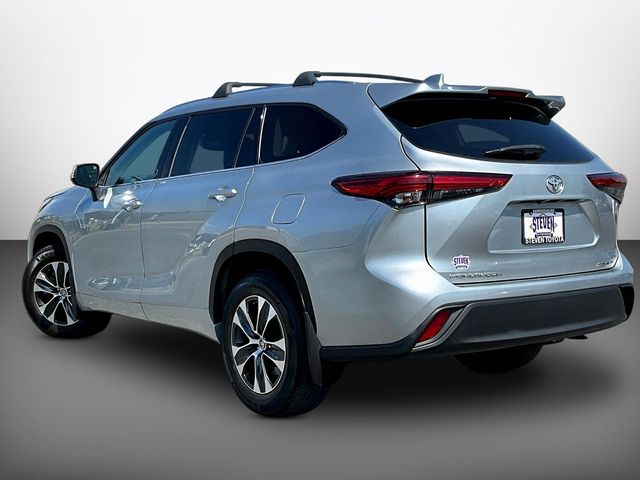 Used 2020 Toyota Highlander SUV