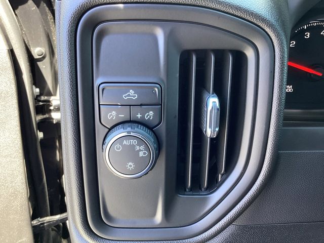 Used Car 2023 Chevrolet Silverado 1500  Custom For Sale Under $35,000 In San Antonio, Texas