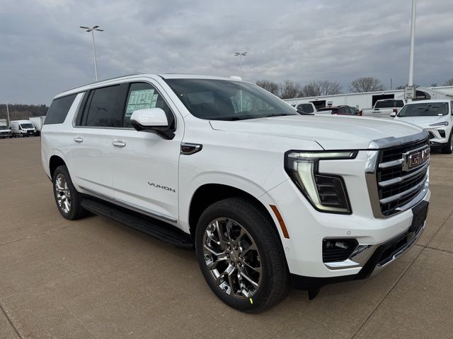 Summit White 2026 GMC Yukon XL Elevation 4WD SUV / Crossover Four-Wheel Drive