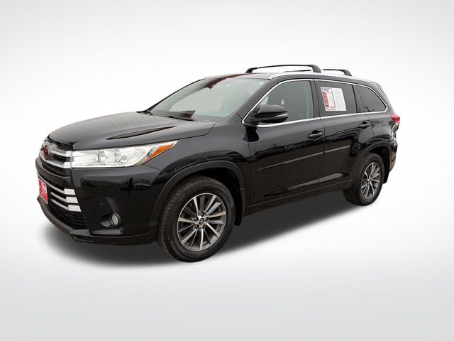 Midnight Black Metallic 2018 Toyota Highlander SUV / Crossover All-Wheel Drive 8-Speed Automatic