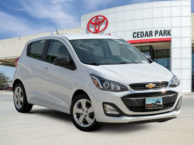 Summit White 2022 Chevrolet Spark Hatchback Front-Wheel Drive Continuously Variable Transmission