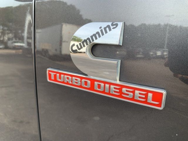 2022 RAM 3500 Laramie photo