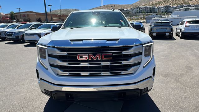 2024 GMC Sierra 1500 SLE 8