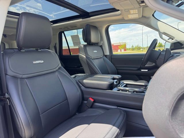 2026 Ford Expedition Max Platinum MAX