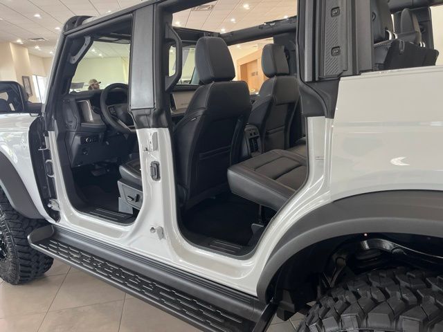 2026 Ford Bronco Outer Banks:169206