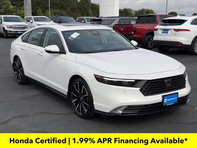 Platinum White Pearl 2025 Honda Accord Hybrid Sedan Front-Wheel Drive Continuously Variable Transmission