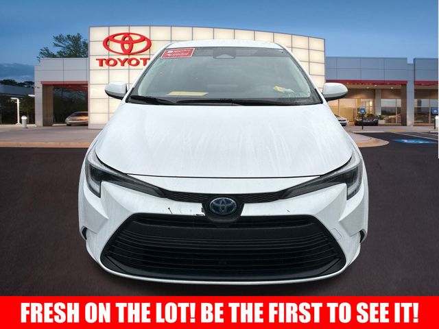 2023 Toyota Corolla Hybrid LE 2