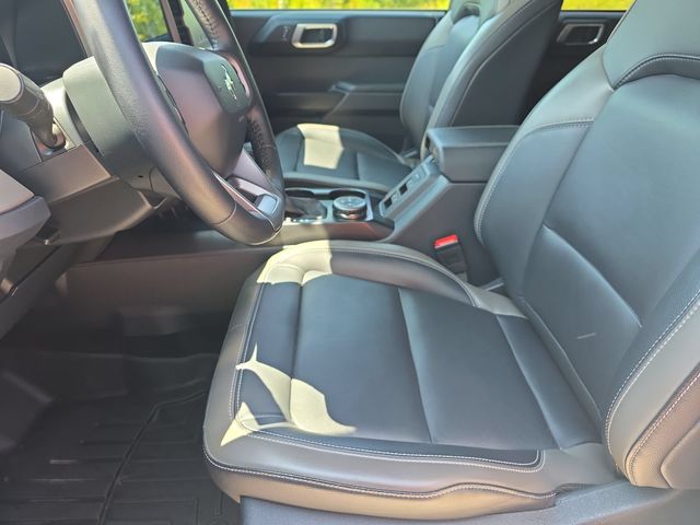 Used 2025 Desert Sand Ford Outer Banks image 15