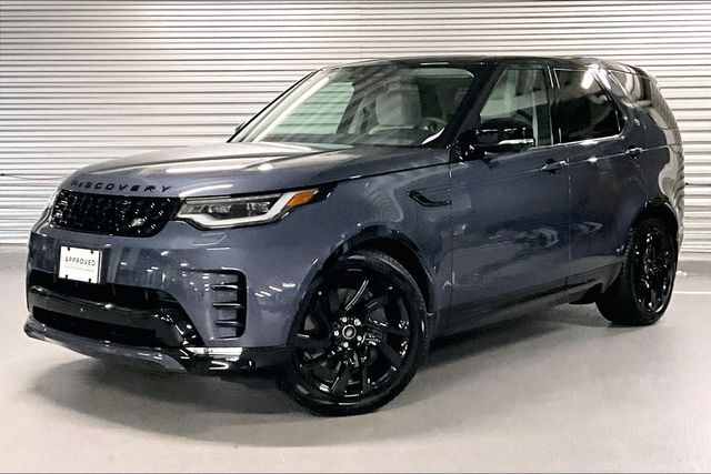 Varesine Blue Metallic 2025 Land Rover Discovery SUV / Crossover All-Wheel Drive 8-Speed Automatic