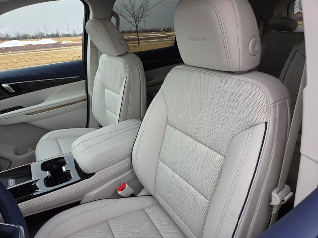 2026 Buick Enclave Avenir FWD