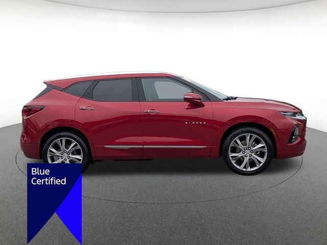 Used 2019 Red Chevrolet Premier image 2