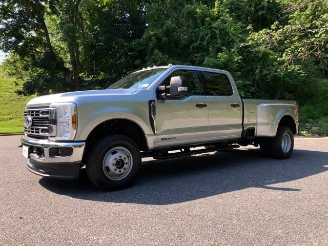 2024 Ford F-350 Super Duty XLT