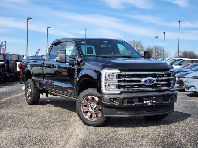 2024 Ford F-350SD King Ranch photo