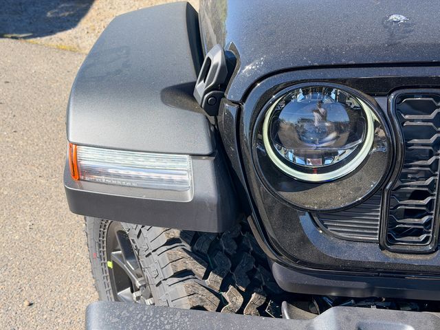 new 2026 Jeep Wrangler car, priced at $45,985