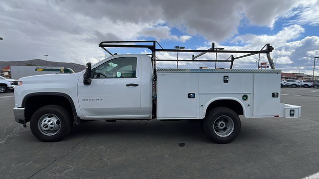 2023 Chevrolet Silverado 3500HD Work Truck 7