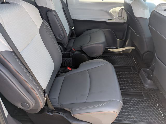 2022 Toyota Sienna - Image 33