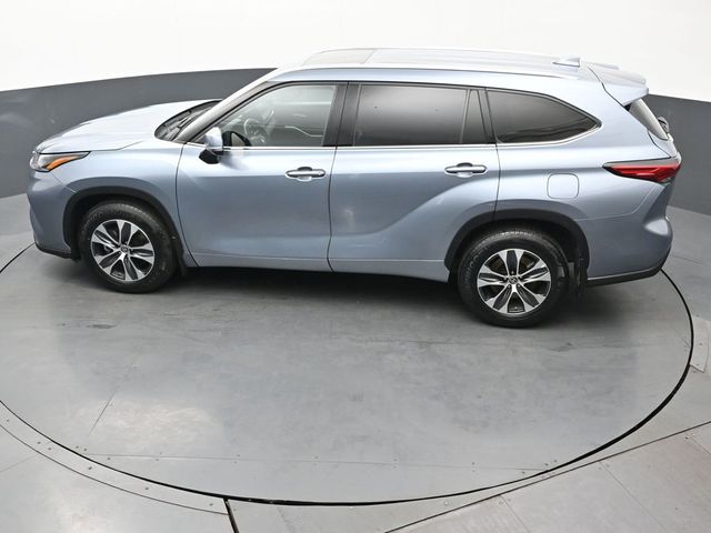 2021 Toyota Highlander XLE 47