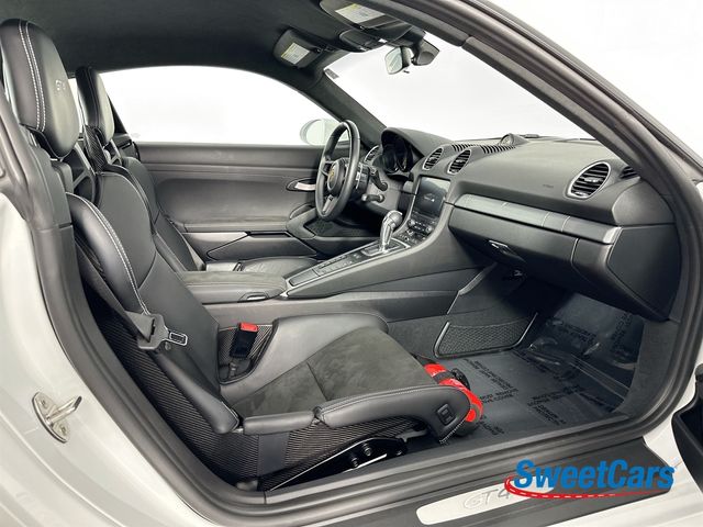 2021 Porsche 718 Cayman