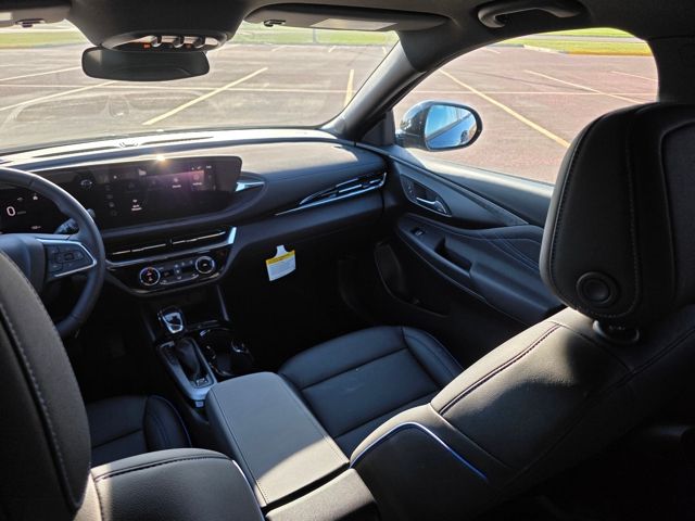 2025 Buick Envista Sport Touring FWD