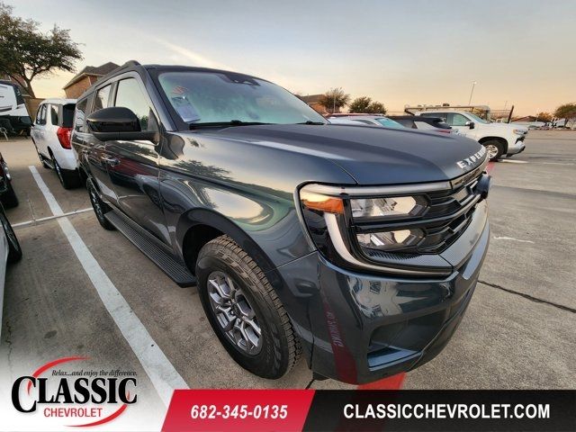 2025 Ford Expedition MAX Active RWD