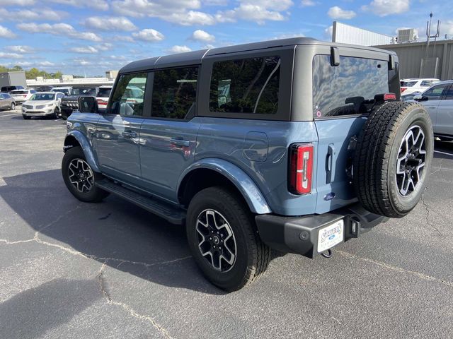 2024 Ford Bronco Outer Banks 6