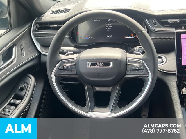 Used 2025 White Jeep Limited image 30