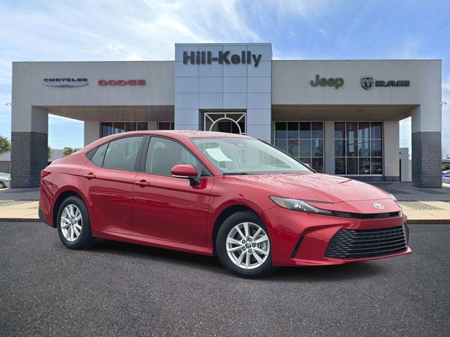 2025 Toyota Camry LE FWD