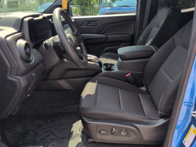 Used 2023 Blue Chevrolet Trail Boss image 21
