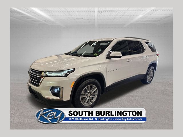 White (Iridescent Pearl Tricoat) 2022 Chevrolet Traverse SUV / Crossover Four-Wheel Drive 9-Speed Automatic