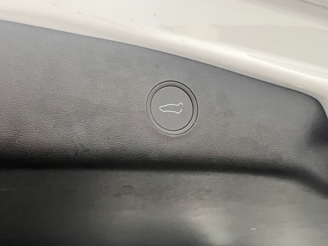 2021 Pearl White Multi-Coat Tesla Model 3 Standard Range Plus RWD Sedan