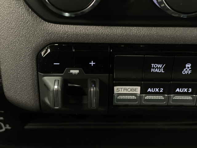 2024 RAM 3500 Tradesman - Photo 32