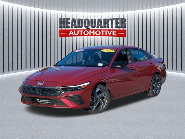 Ultimate Red 2025 Hyundai Elantra SEL Sport FWD Sedan Front-Wheel Drive Continuously Variable Transmission