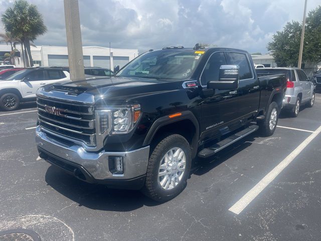 2022 GMC Sierra 4WD Crew Cab Standard Box SLT's photo