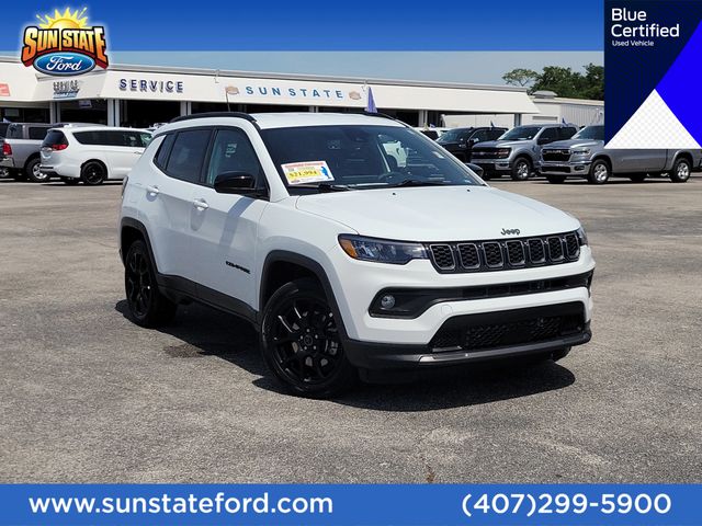 Bright White Clearcoat 2025 Jeep Compass Latitude 4WD SUV / Crossover Four-Wheel Drive 8-Speed Automatic