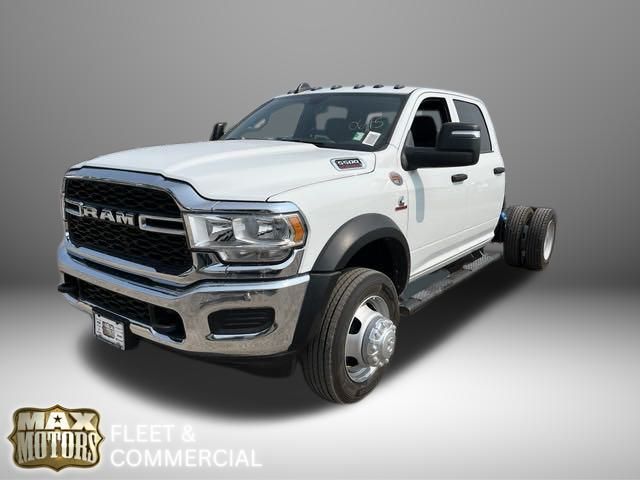 2024 Ram 5500HD Tradesman 3