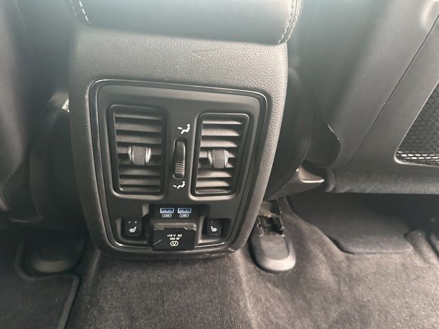 Used 2014 Jeep Grand Cherokee Limited 4D Sport Utility