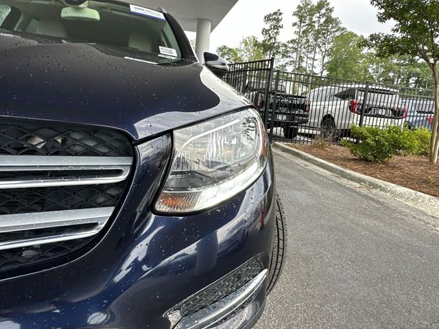 Used 2019 Blue Mercedes-Benz GLC 300 image 9